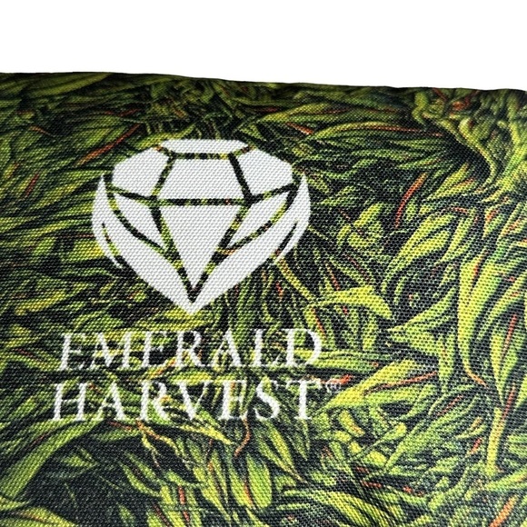 Emerald Harvest Chronic King Crossbody Bag Fanny Pack - Picture 5 of 13